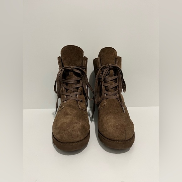 Bearpaw Harmony Wedge Boot in Earth Womens size 8 - Picture 3 of 15